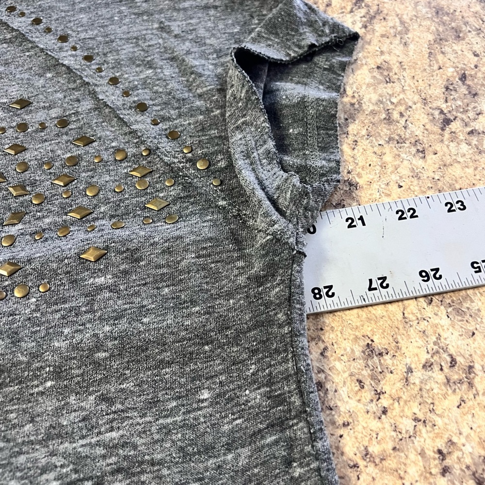 Women’s Lucky Brand Charcoal western raw hem Studded Tee shirt - Picture 9 of 10